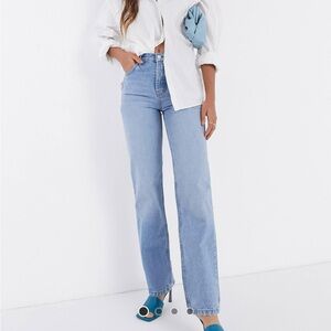 Classic 90s Blue Women's Jeans